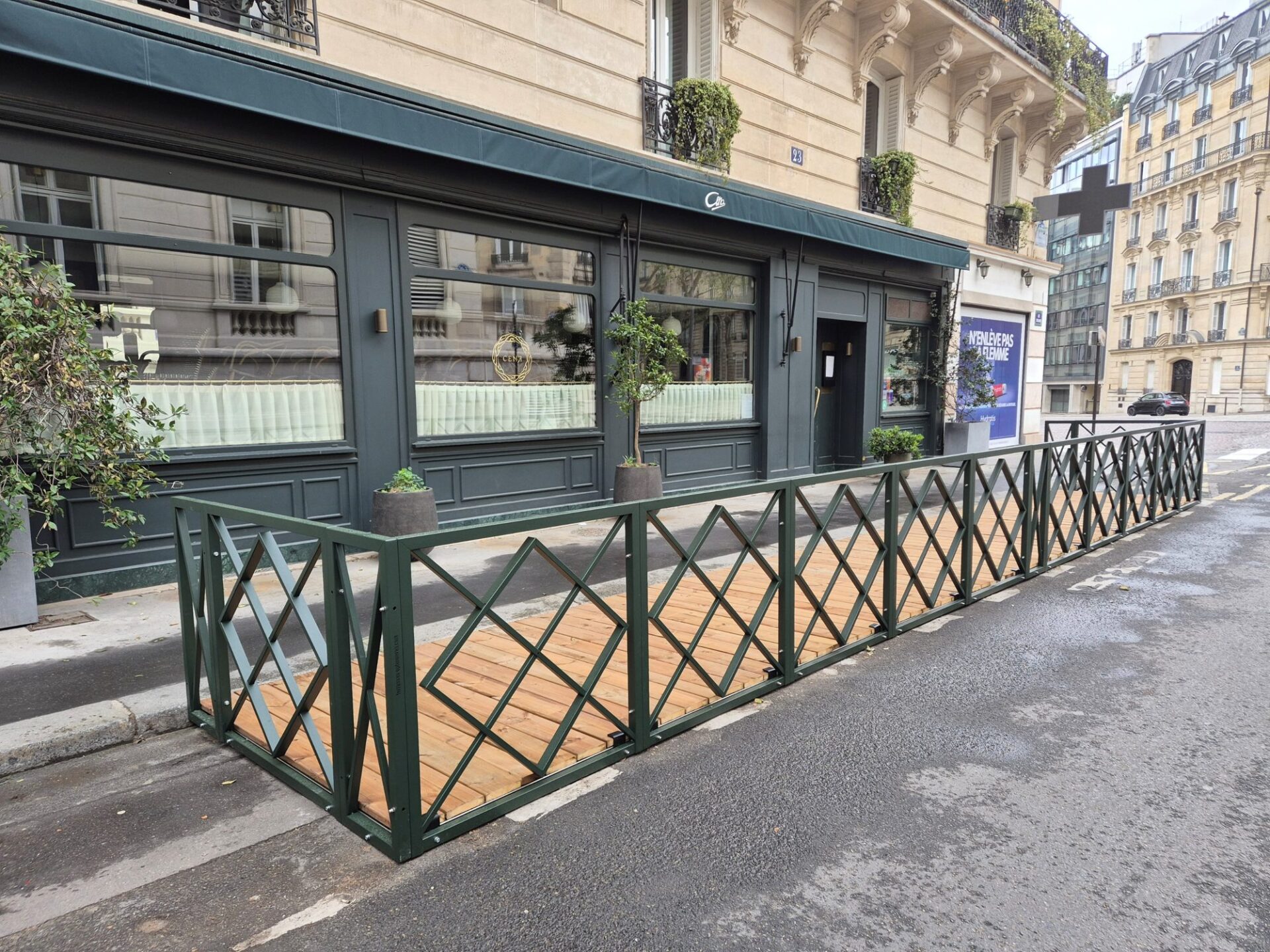 Garde-corps modèle en carré